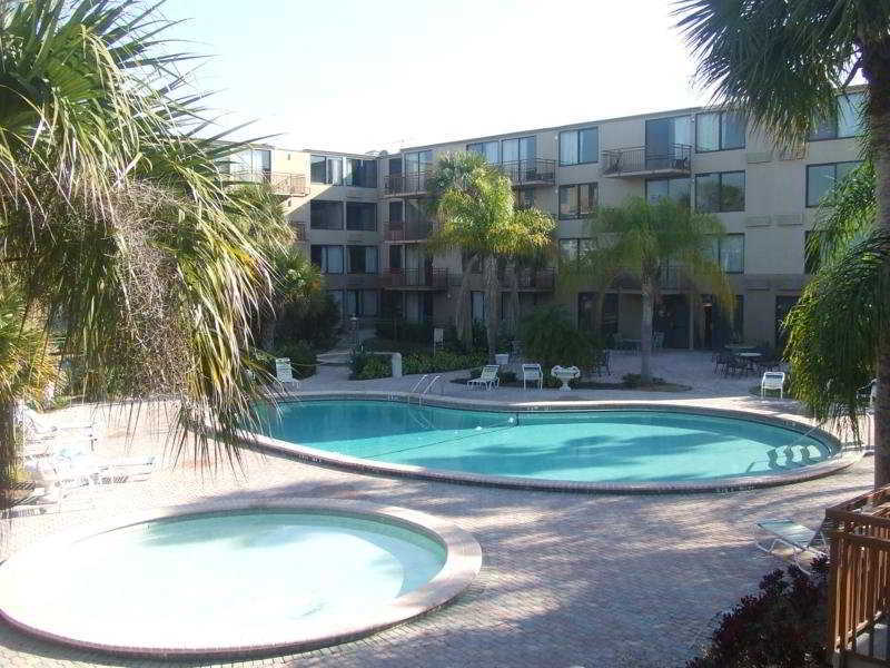 Clarion Hotel Orlando International Airport Exterior photo