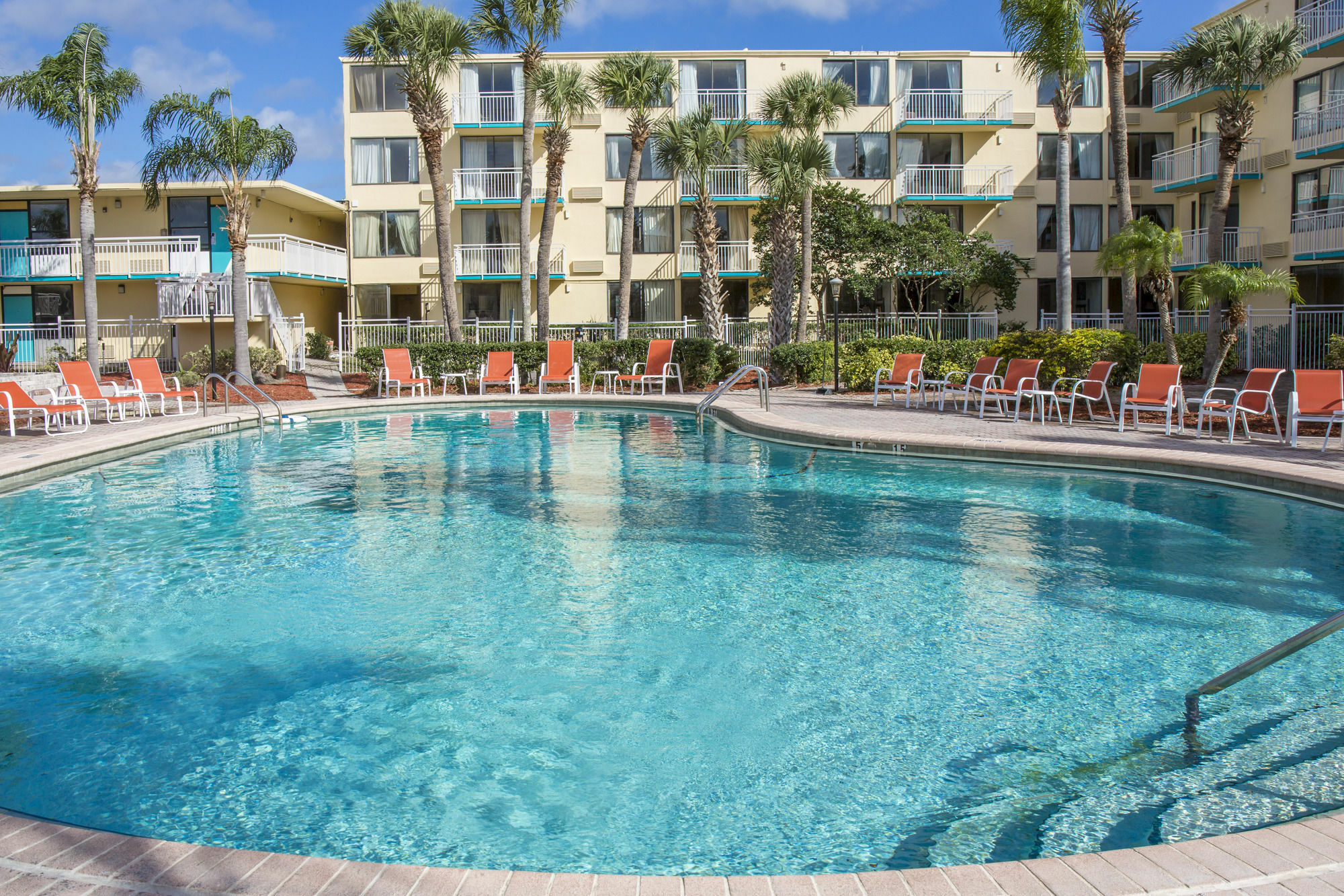 Clarion Hotel Orlando International Airport Exterior photo